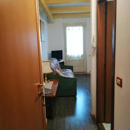 Casa Dei Fiori Апартаменты *